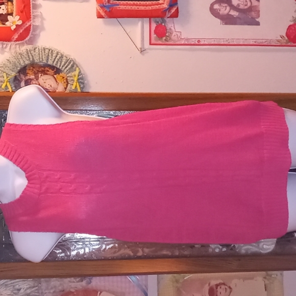 Vintage 80's,Hot Pink,High Crew Neck,Ribbed Knit,Sleeveless, SweaterTop💕 - Picture 1 of 8